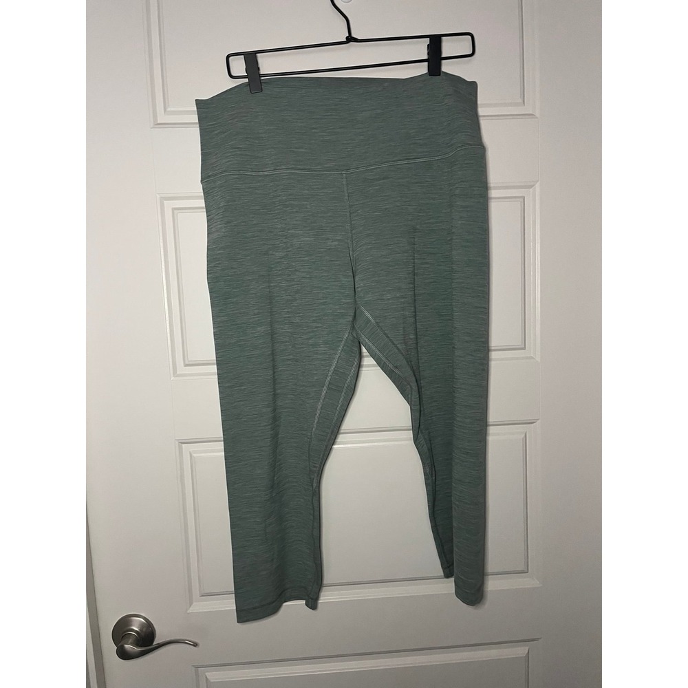 Lululemon Align HR 21' Crop Legging Heather green color sz 16